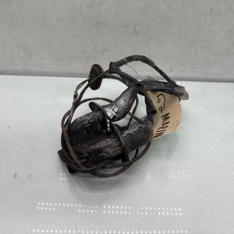 Eclairage de plaque PEUGEOT 306 Photo n°3