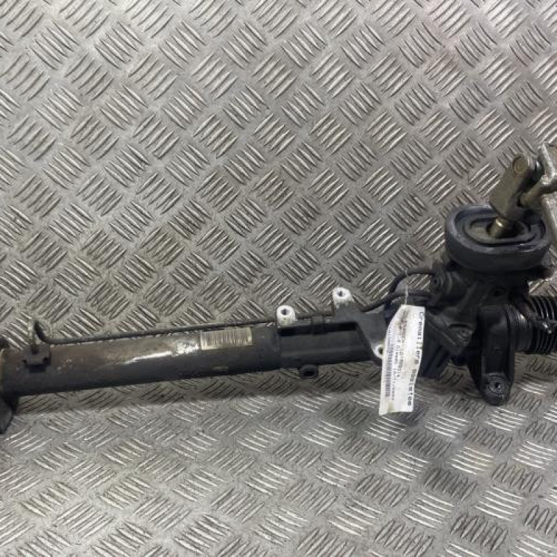 Cremaillere assistee VOLKSWAGEN GOLF 4 Photo n°4