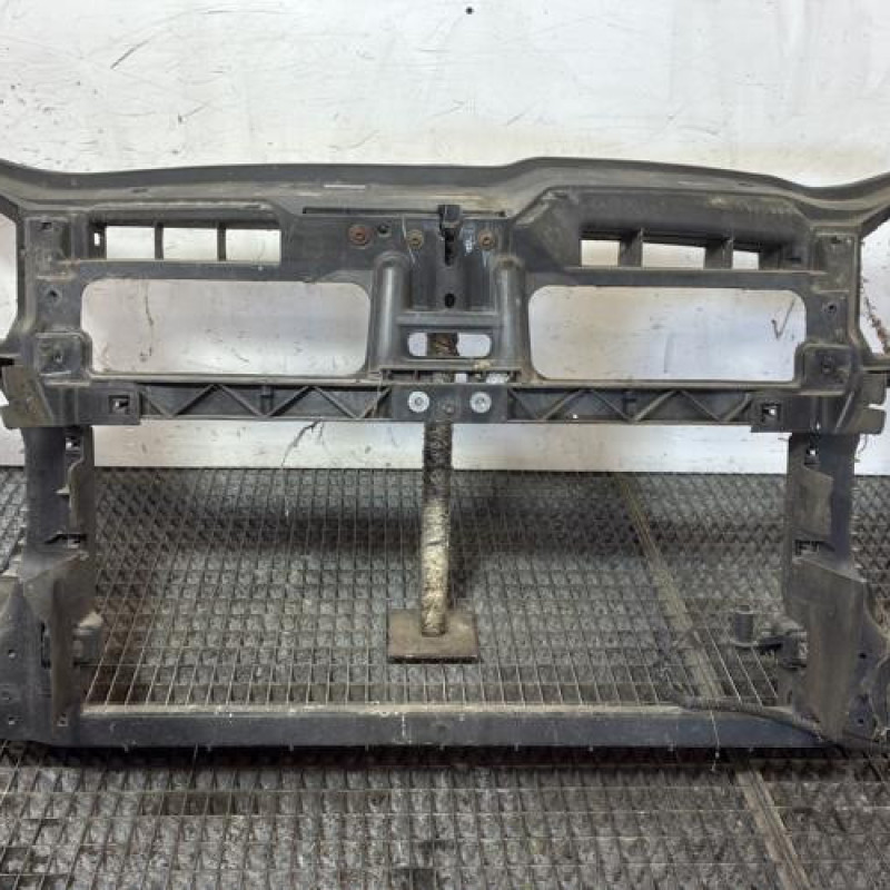 Face avant VOLKSWAGEN GOLF 5 Photo n°1