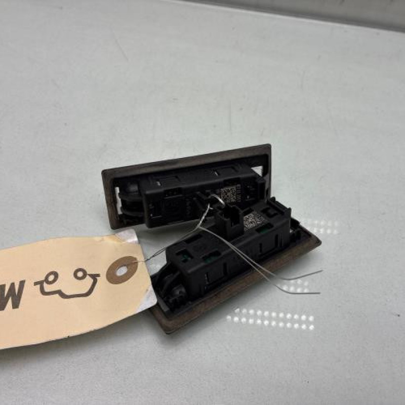 Eclairage de plaque AUDI Q2 Photo n°3