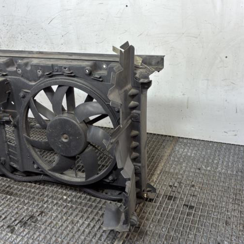 Face avant PEUGEOT PARTNER 2 Photo n°3