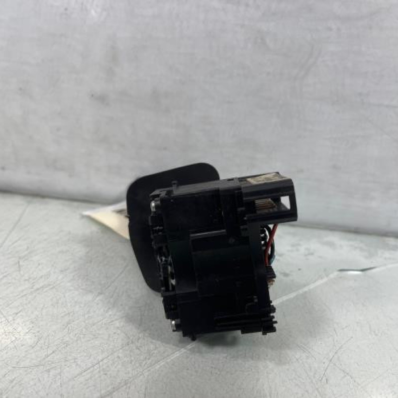 Commodo phare DACIA SANDERO 1 Photo n°2