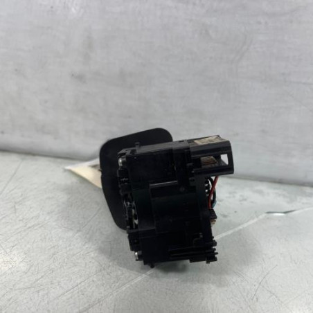 Commodo phare DACIA SANDERO 1