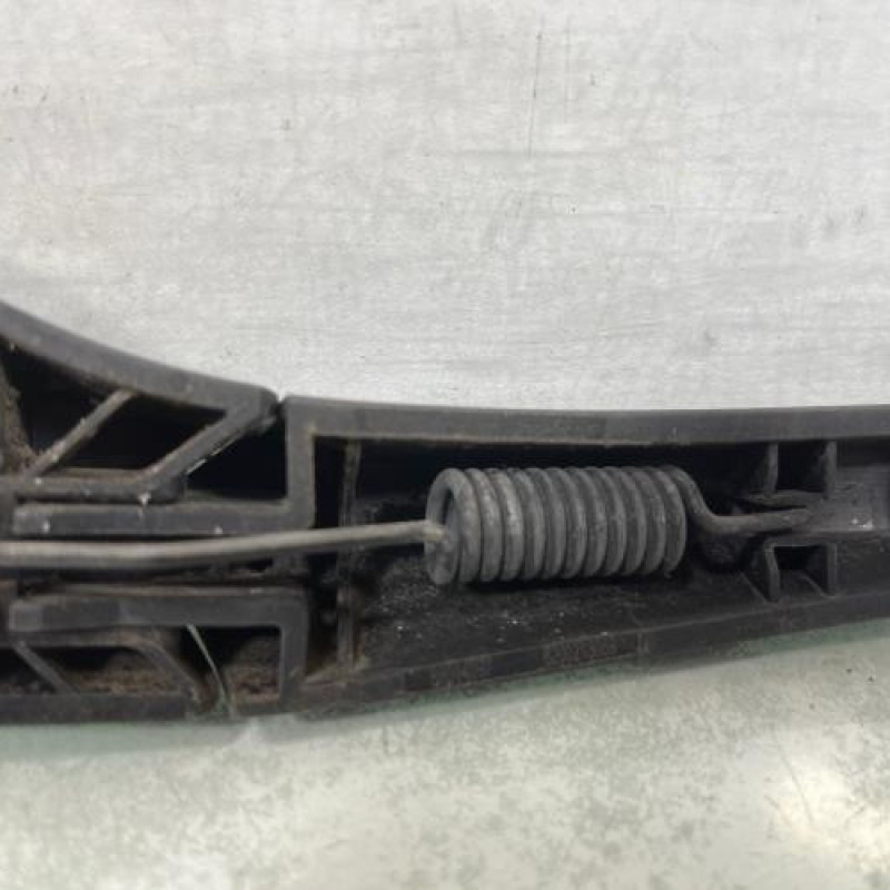 Bras essuie glace arriere RENAULT CLIO 3 Photo n°4