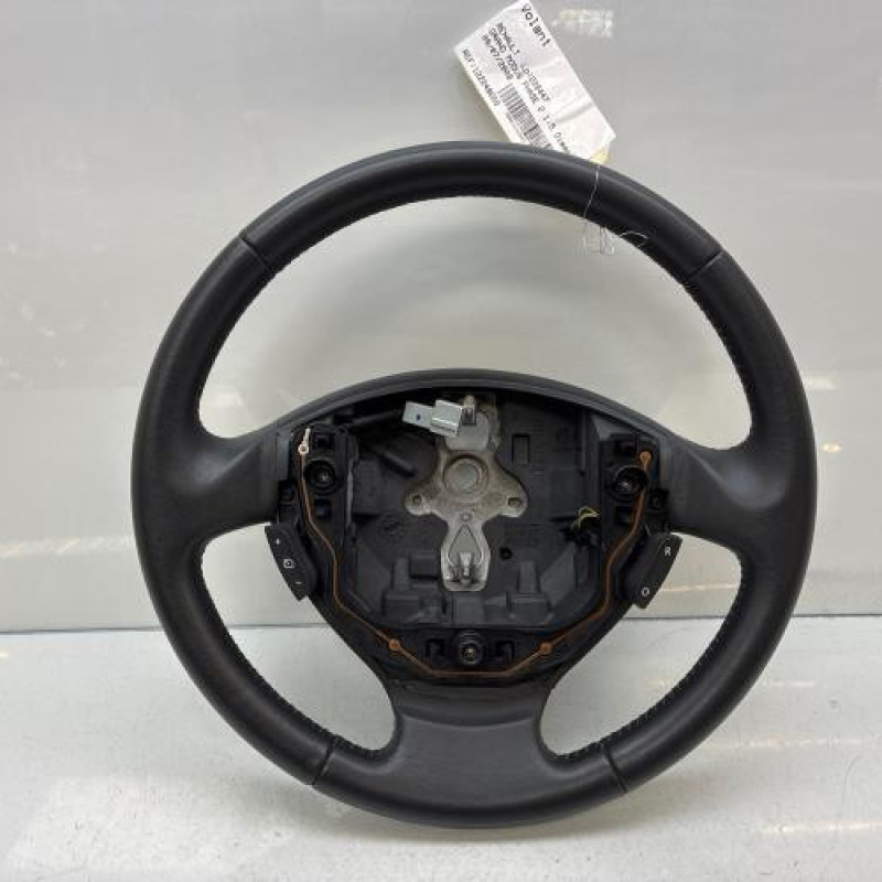 Volant RENAULT GRAND MODUS Photo n°1