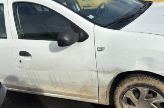 Eclairage de plaque DACIA LOGAN 2