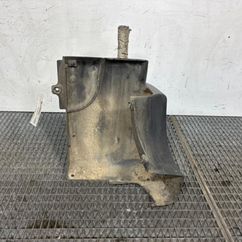 Crosse arriere droit RENAULT MASTER 3 Photo n°3