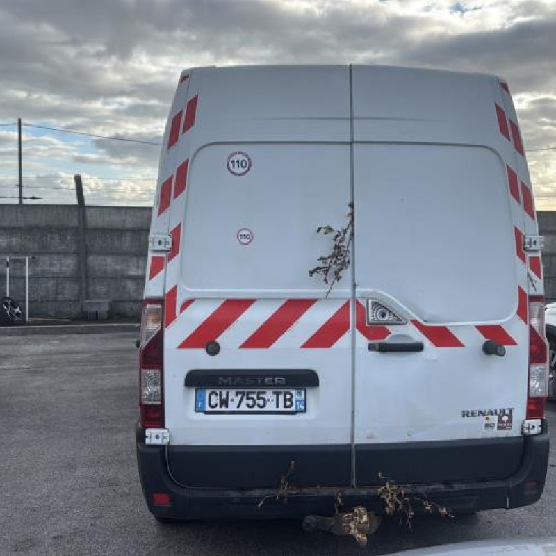 Crosse arriere gauche RENAULT MASTER 3 Photo n°20