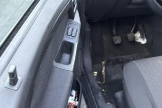 Bouton de coffre OPEL MERIVA A