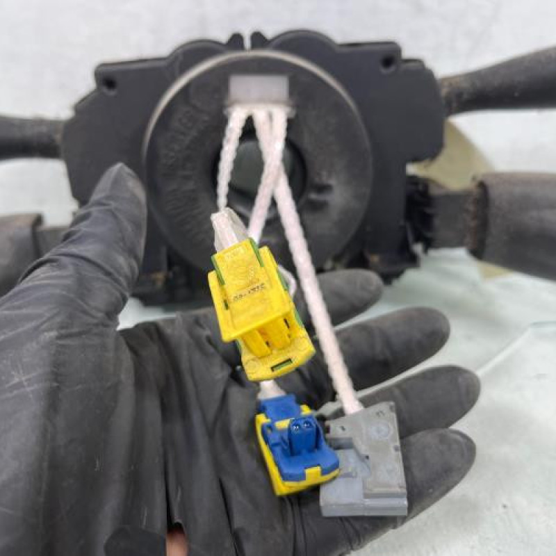 Com (Bloc Contacteur Tournant+Commodo Essuie Glace+Commodo Phare) PEUGEOT 307 Photo n°2