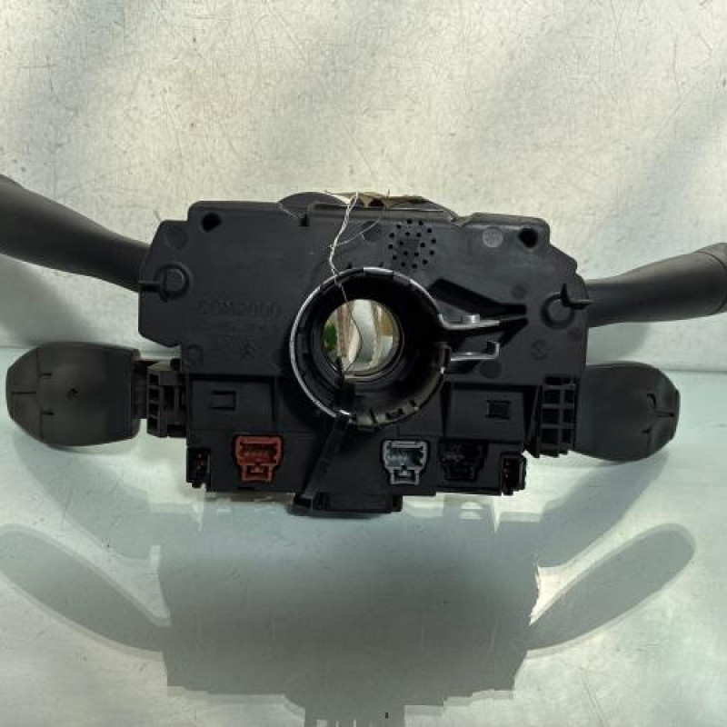 Com (Bloc Contacteur Tournant+Commodo Essuie Glace+Commodo Phare) PEUGEOT 307 Photo n°8