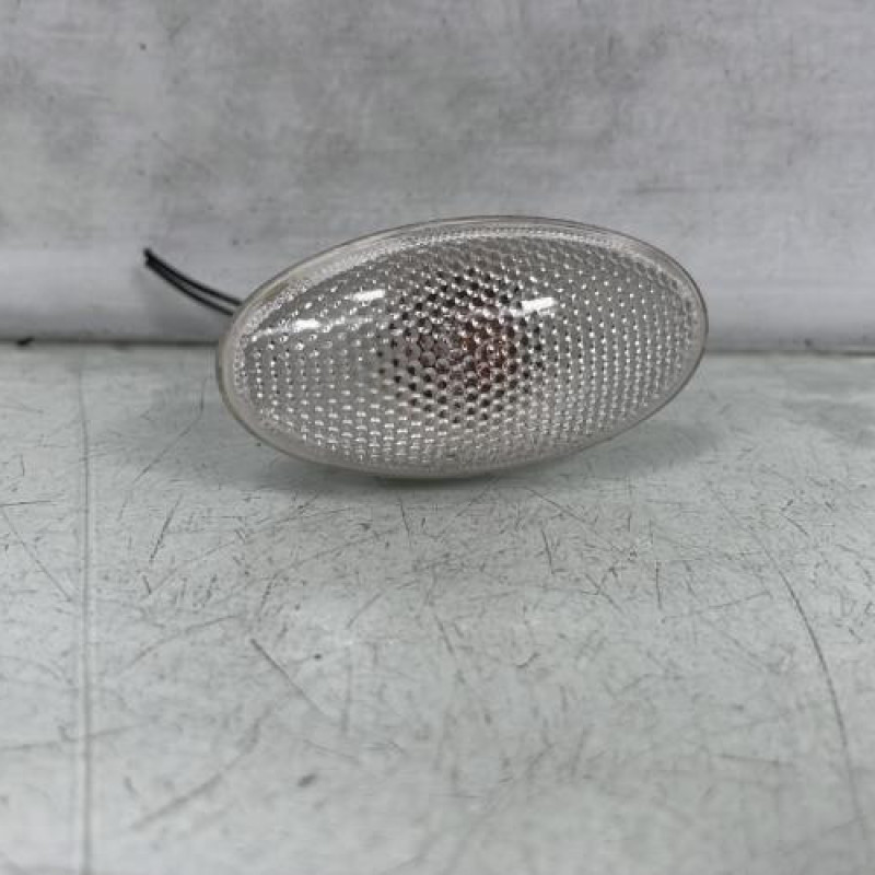 Repetiteur clignotant avant gauche (Feux) SUZUKI SWIFT 4 Photo n°1