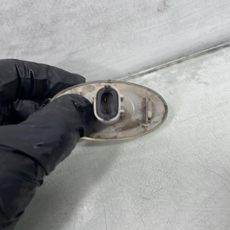 Repetiteur clignotant avant gauche (Feux) SUZUKI SWIFT 4 Photo n°3