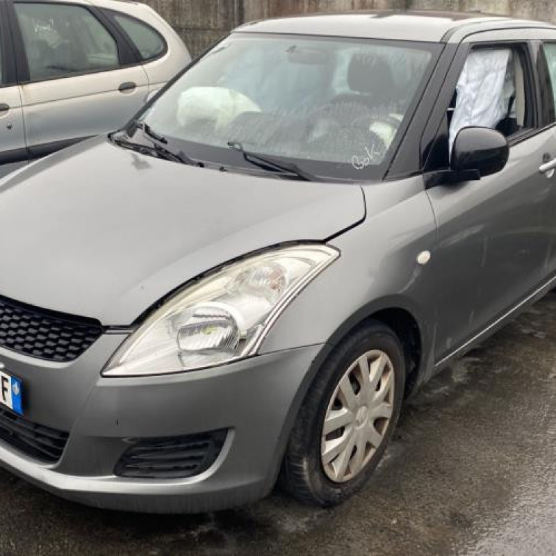 Repetiteur clignotant avant gauche (Feux) SUZUKI SWIFT 4 Photo n°4