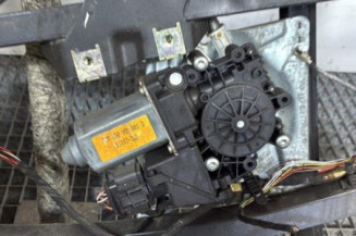 Leve vitre electrique avant gauche AUDI A4 1