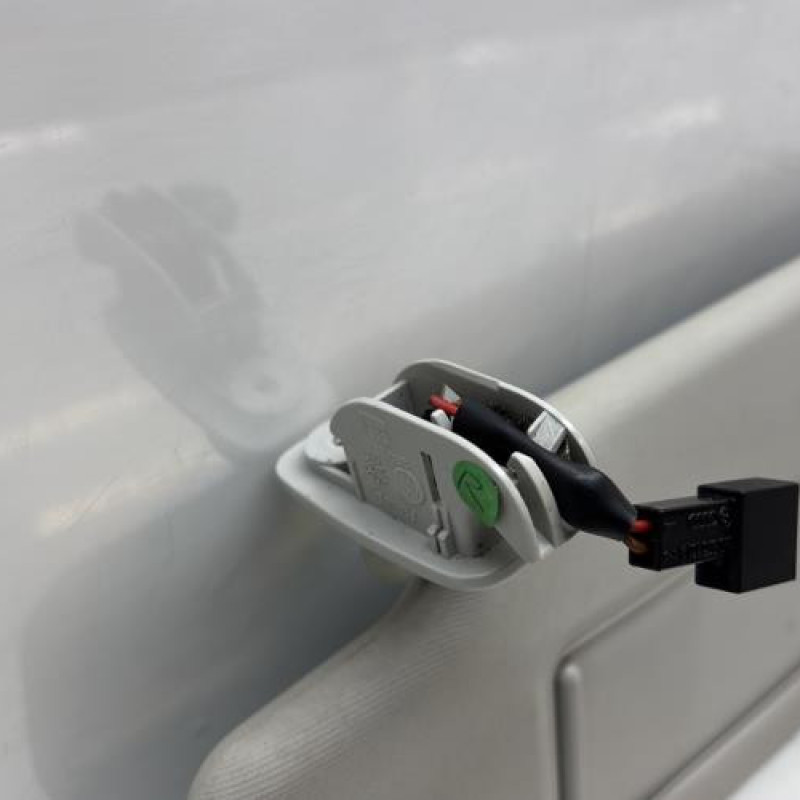 Pare soleil gauche VOLKSWAGEN GOLF 4 Photo n°3