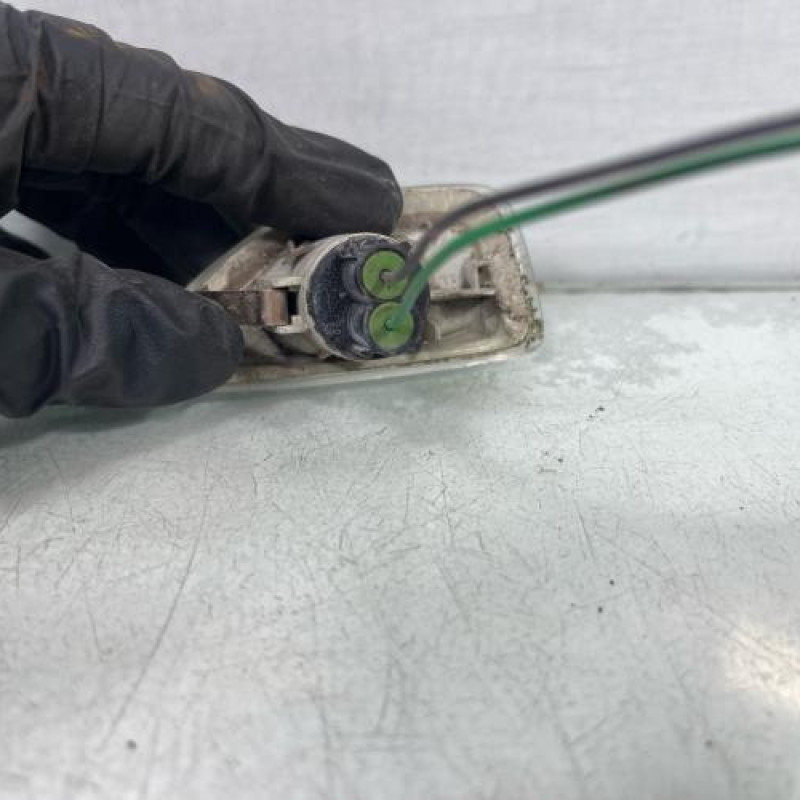 Repetiteur clignotant avant gauche (Feux) DACIA SANDERO 2 Photo n°3