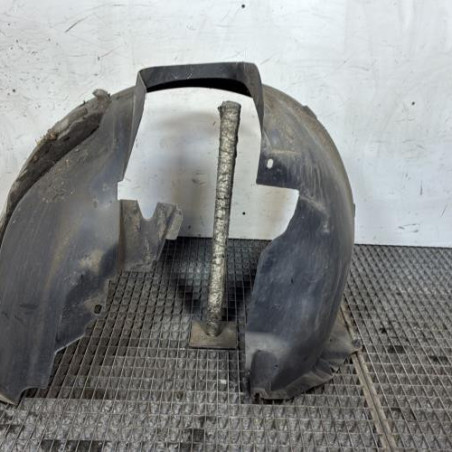 Pare boue avant gauche PEUGEOT 207