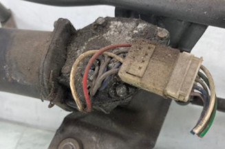 Moteur essuie glace avant PEUGEOT 405
