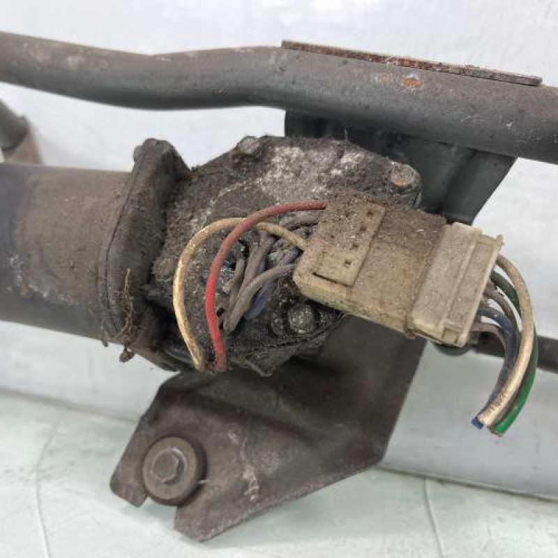 Moteur essuie glace avant PEUGEOT 405 Photo n°2