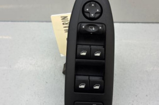 Interrupteur de leve vitre avant gauche PEUGEOT 208 1 Photo n°1