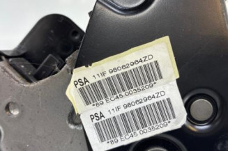 Levier frein à main PEUGEOT 208 1