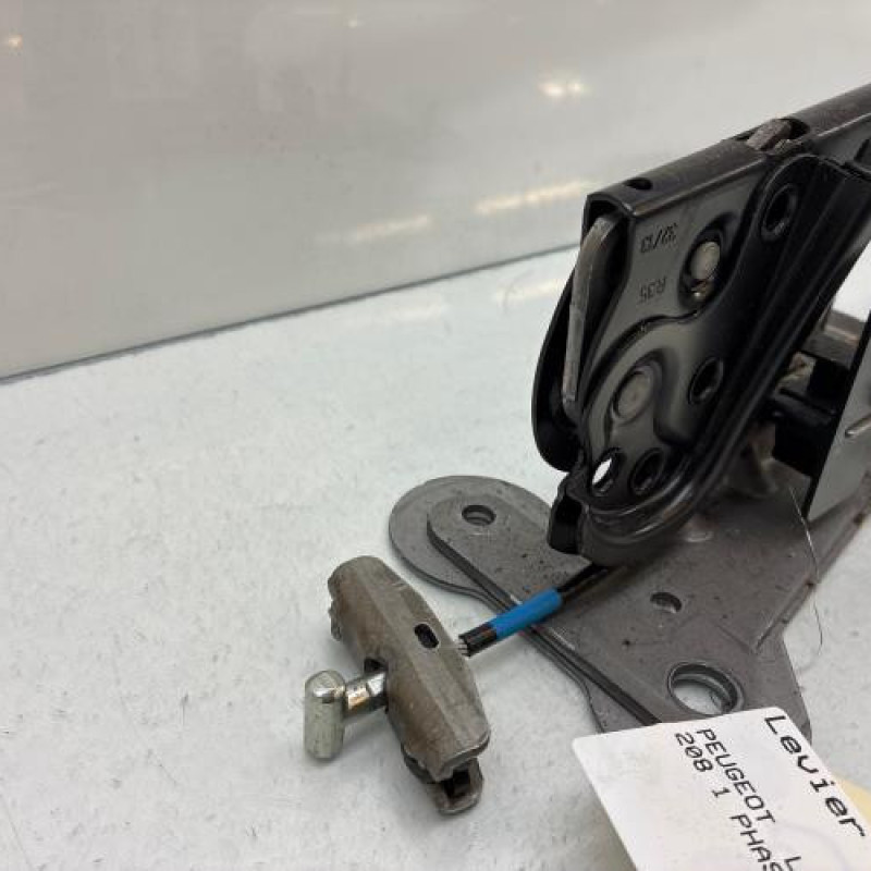Levier frein à main PEUGEOT 208 1 Photo n°5