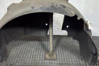 Pare boue arriere gauche RENAULT CLIO 4 Photo n°1