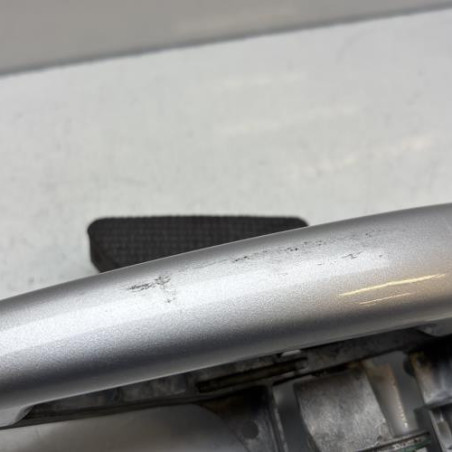 Poignee porte avant droit PEUGEOT 207 Photo n°1