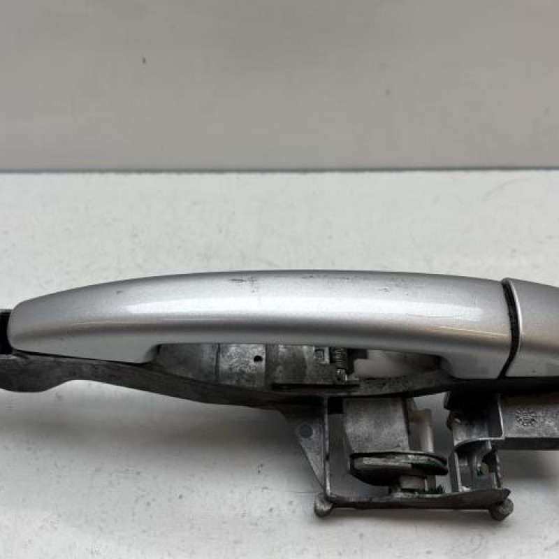 Poignee porte avant droit PEUGEOT 207 Photo n°2