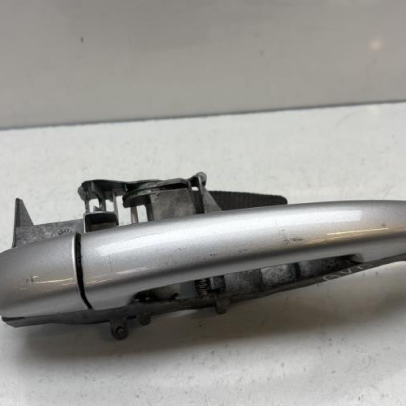 Poignee porte avant droit PEUGEOT 207 Photo n°3