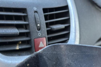 Poignee porte avant gauche PEUGEOT 207