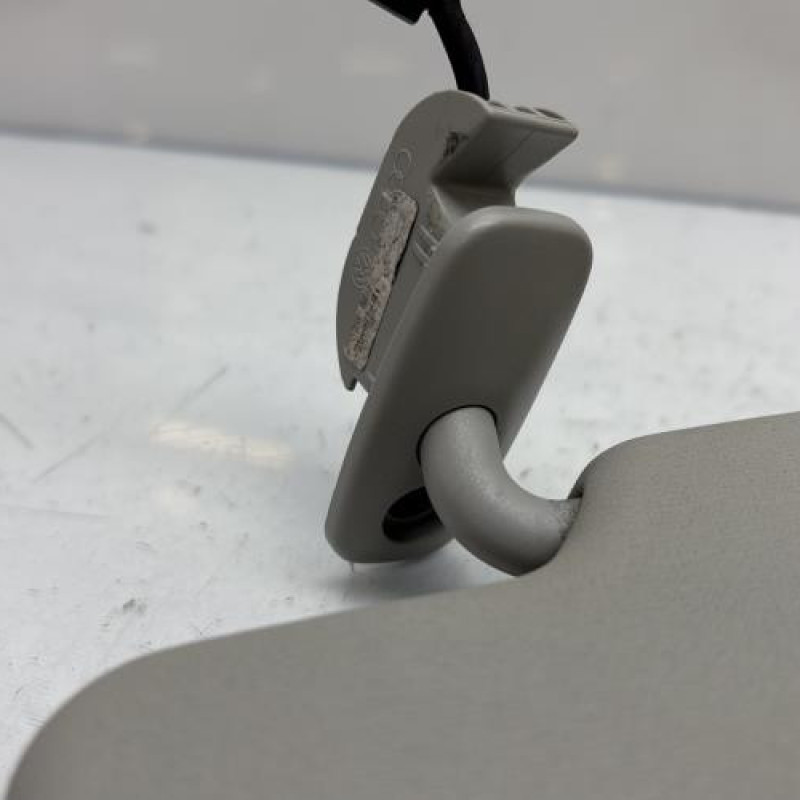 Pare soleil gauche VOLKSWAGEN GOLF 4 Photo n°8