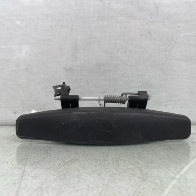 Poignee porte avant droit DACIA SANDERO 1 Photo n°1