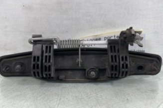 Poignee porte avant droit DACIA SANDERO 1
