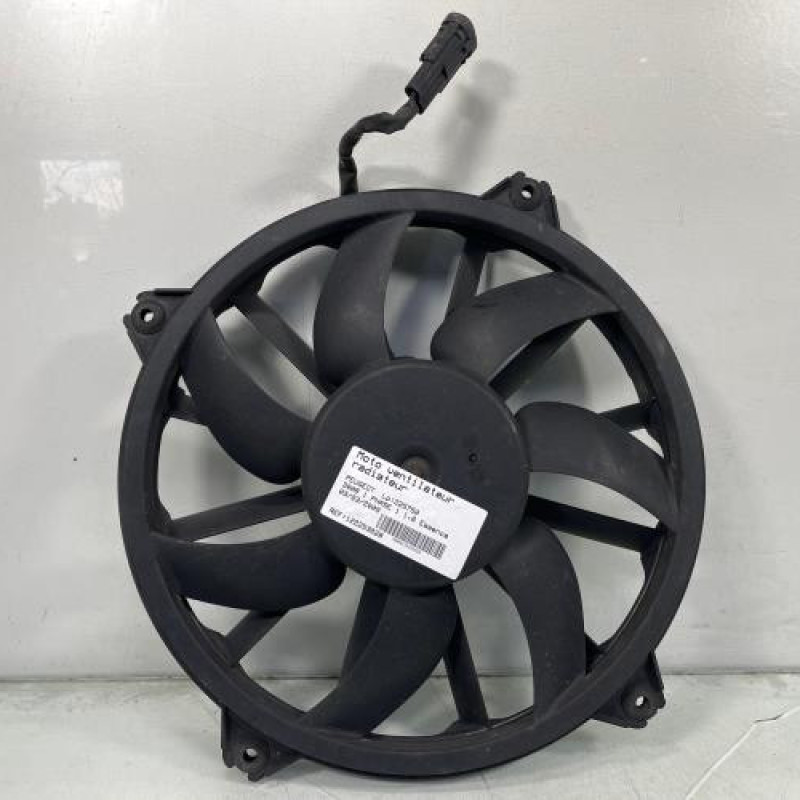 Moto ventilateur radiateur PEUGEOT 3008 1 Photo n°1