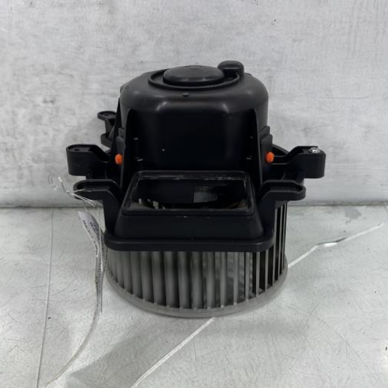 Pulseur d'air PEUGEOT 3008 1 Photo n°1