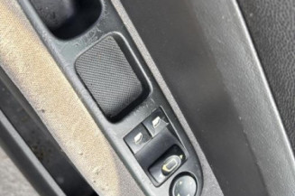 Pare boue avant droit PEUGEOT 307