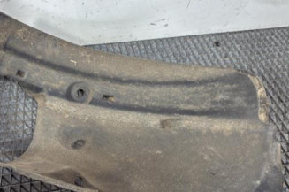 Pare boue avant gauche RENAULT CLIO 3