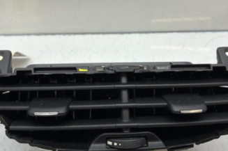 Aerateur tableau de bord PEUGEOT 208 1 Photo n°1