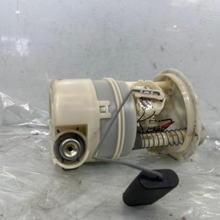 Pompe à carburant RENAULT CLIO 2