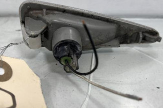 Repetiteur clignotant avant droit  (Feux) DACIA SANDERO 1
