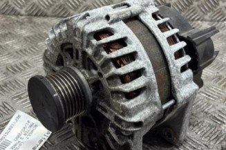 Alternateur RENAULT MASTER 3 Photo n°1