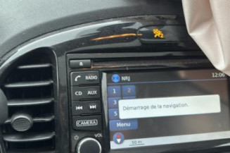 Antenne NISSAN JUKE 1