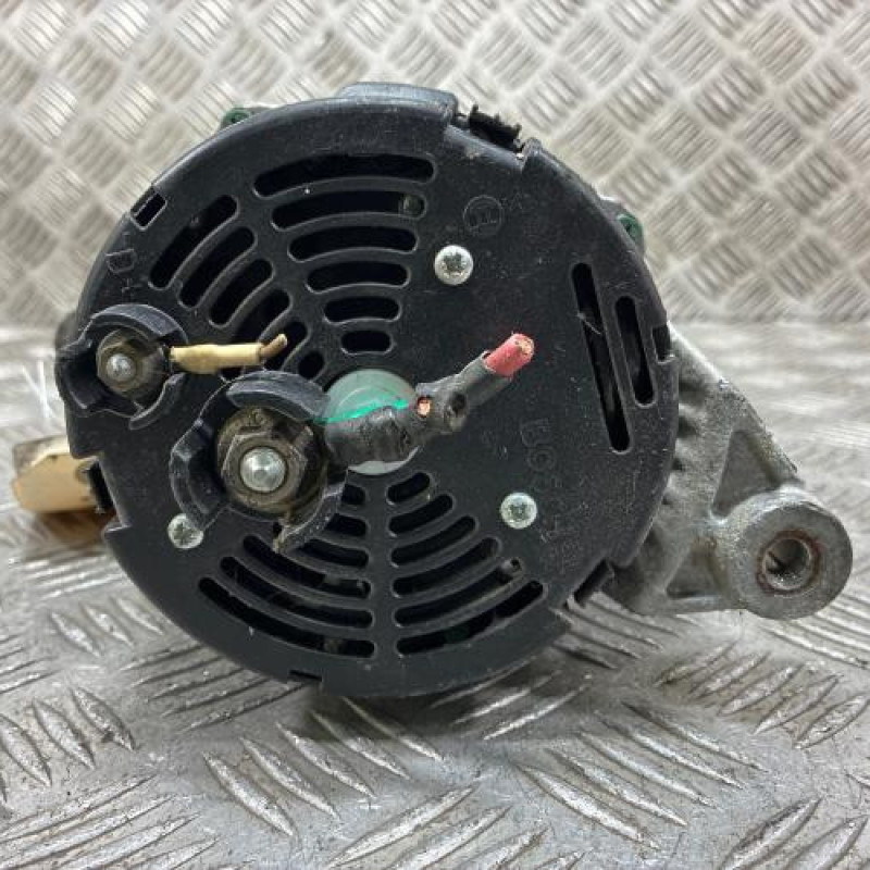 Alternateur PEUGEOT 405 Photo n°4