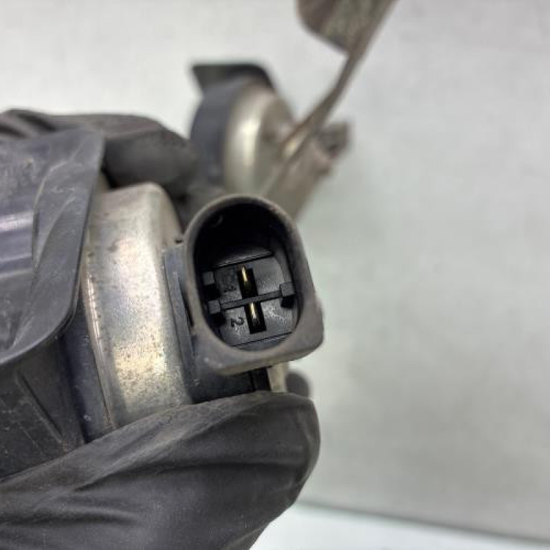 Avertisseur/Klaxon MERCEDES CLASSE E 207 Photo n°4