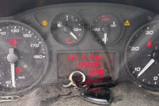 IVECO DAILY 6 PHASE 1 35-C16 2.3D - 16V TURBO