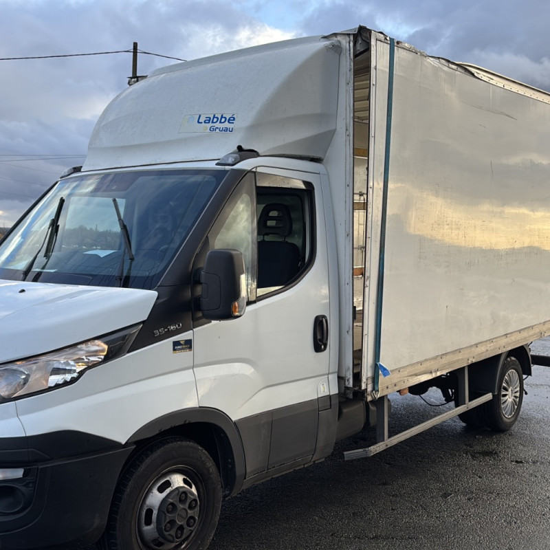 IVECO DAILY 6 PHASE 1 35-C16 2.3D - 16V TURBO Photo n°13