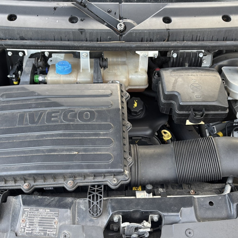 IVECO DAILY 6 PHASE 1 35-C16 2.3D - 16V TURBO Photo n°21