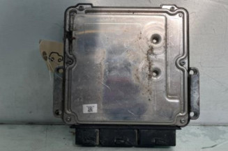 Calculateur moteur RENAULT MASTER 3